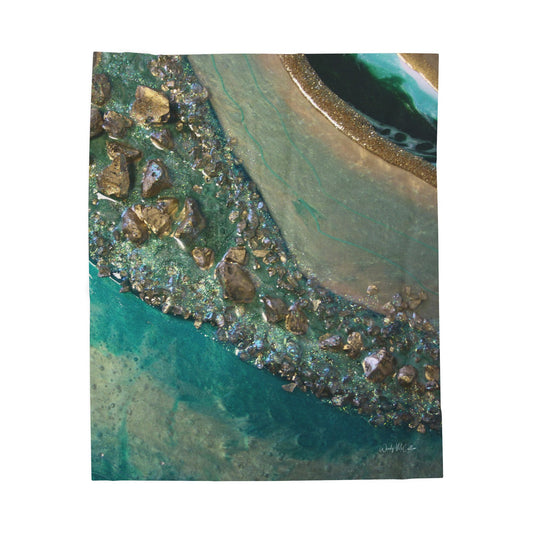 Dioptase Grace - Velveteen Plush Blanket