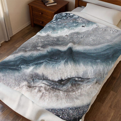 Vista Grace - Velveteen Plush Blanket