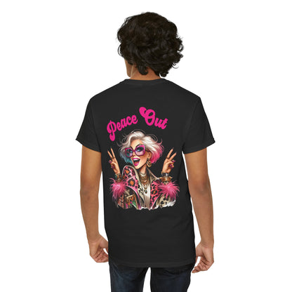 Peace Out – Glam Confidence Woman in Her Prime T-Shirt