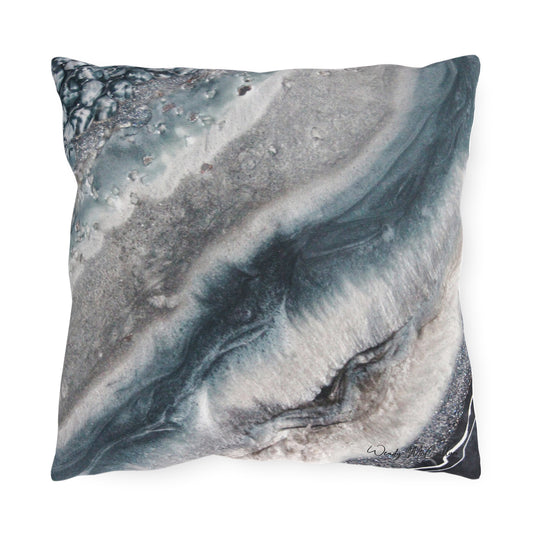 Vista Grace Outdoor Pillow - Patio Cushion