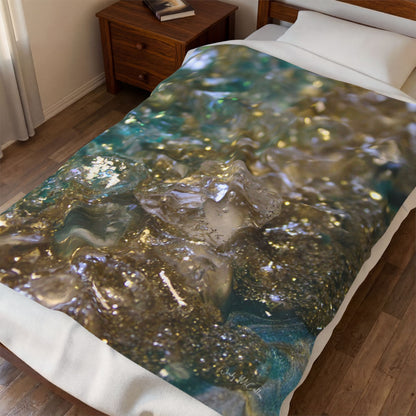 Dioptase Opulence - Velveteen Plush Blanket
