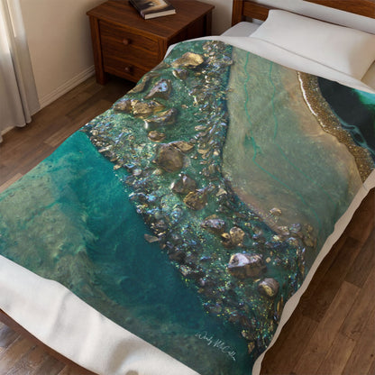 Dioptase Grace - Velveteen Plush Blanket
