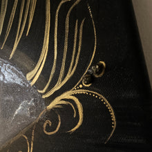 Load image into Gallery viewer, Soul’s Eye Resin Artwork – Crystal Eye for Healing &amp; Protection