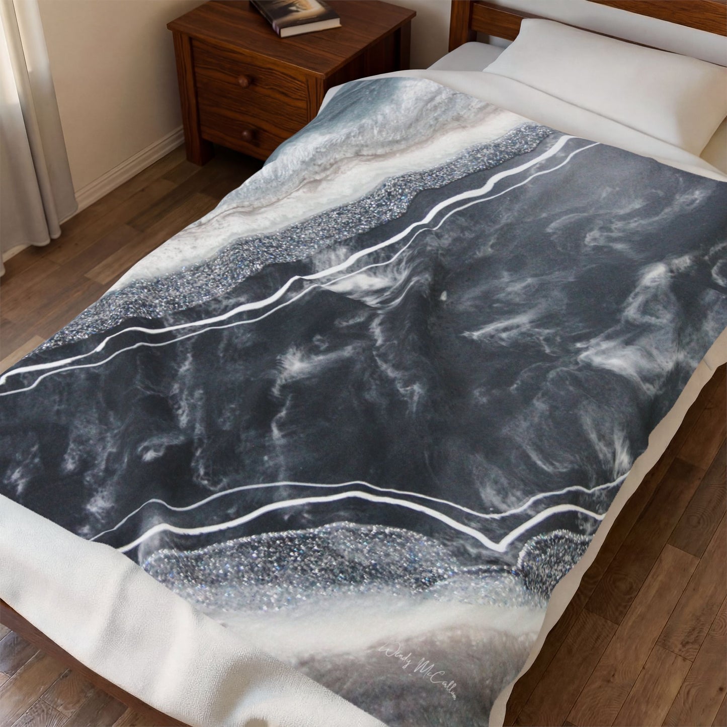 Vista Elegance - Velveteen Plush Blanket