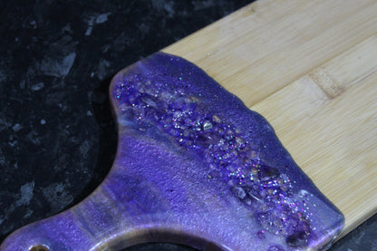 Amethyst Crystal Serving board - Charcuterie Board: Functional Art for Your Home
