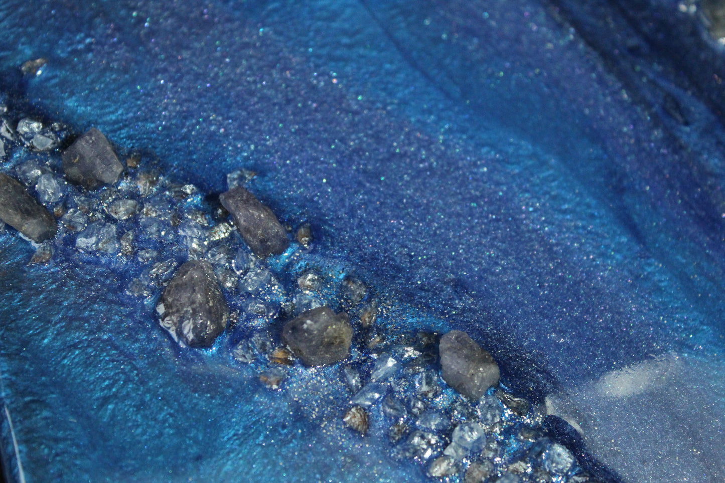 Tanzanite Acacia Serving board - Resin Charcuterie Board