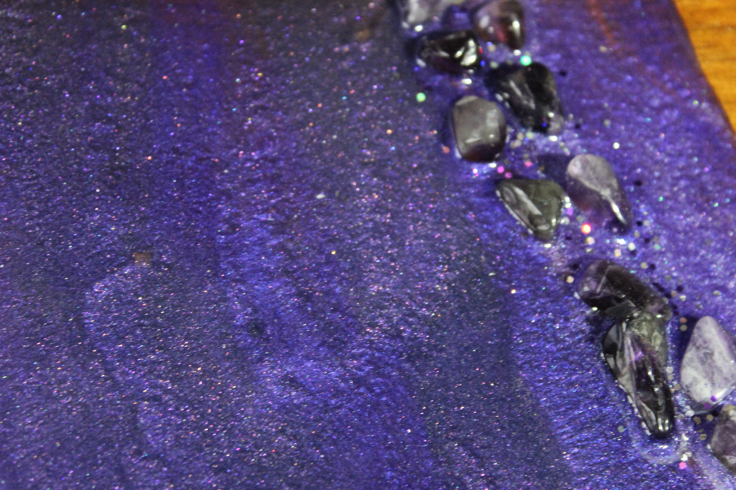 Amethyst Acacia Serving board -Charcuterie Board: Functional Art for Your Home